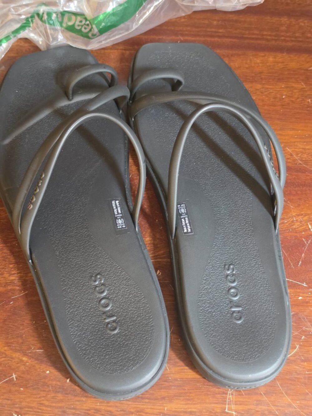Crocs Miami Toe Loop Sandal - Black - Women's 11 - New